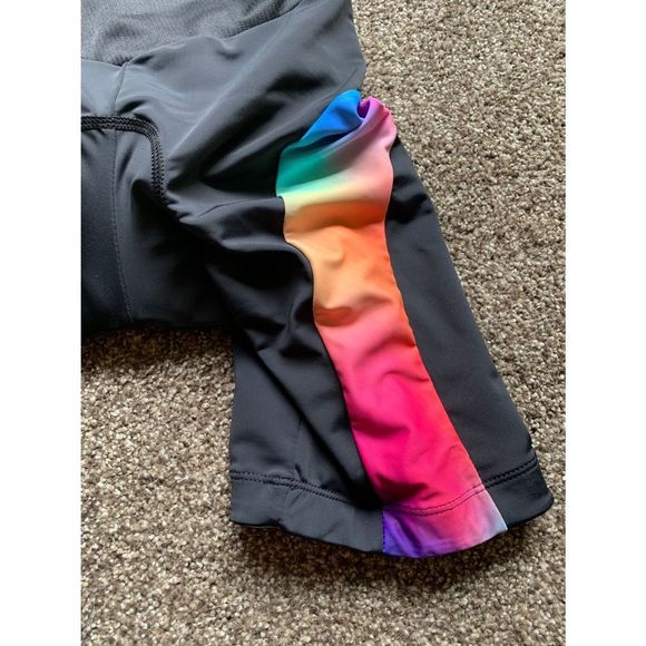 Beroy Woman’s Cycle Shorts Size Small - Picture 3 of 5